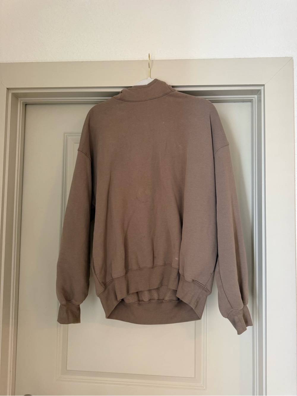 Aritzia Men's Taupe Crewneck Sweatshirt